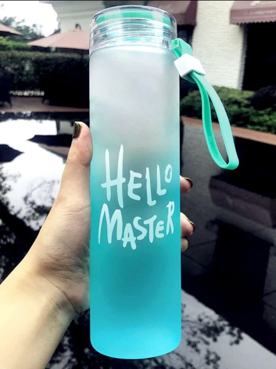 Bouteille d'Eau  avec Paille Motivante - Restez Hydraté(e) avec Style et Inspiration !