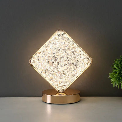 Lampe de table en cristal: vivez le luxe à petit prix