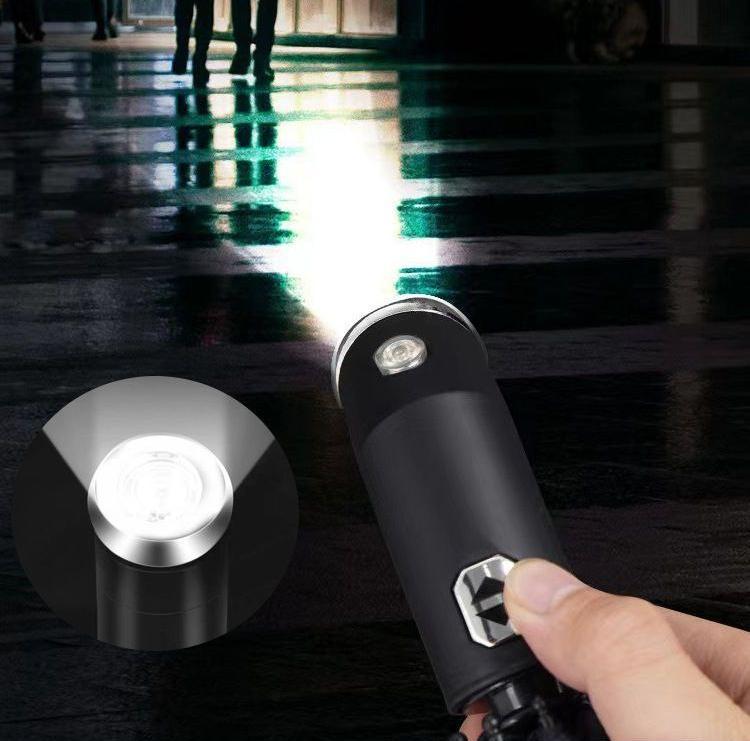 Parapluie LED Multifonction : Protection Solaire et Pluie avec Lampe de Poche Rotative