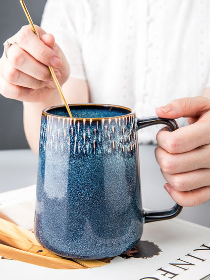 Tasse en céramique rétro